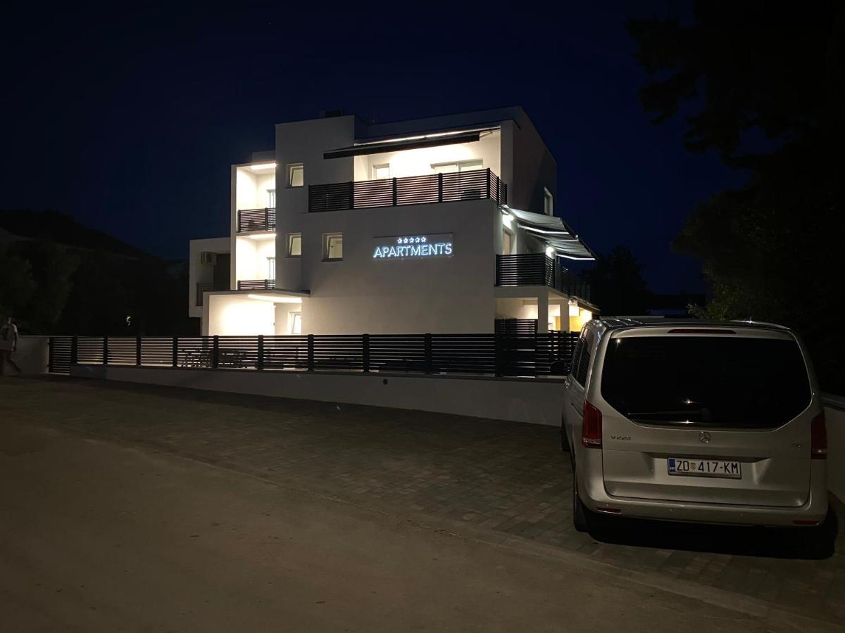 Apartmani Kumenat Биоград-на-Мору Экстерьер фото